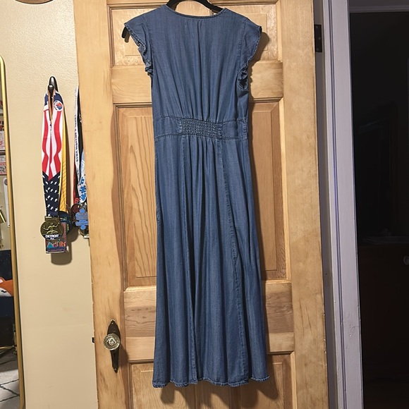 Marine Layer Camila Flutter Sleeve Midi Dress. Size Small. Worn a few times. - Picture 3 of 7